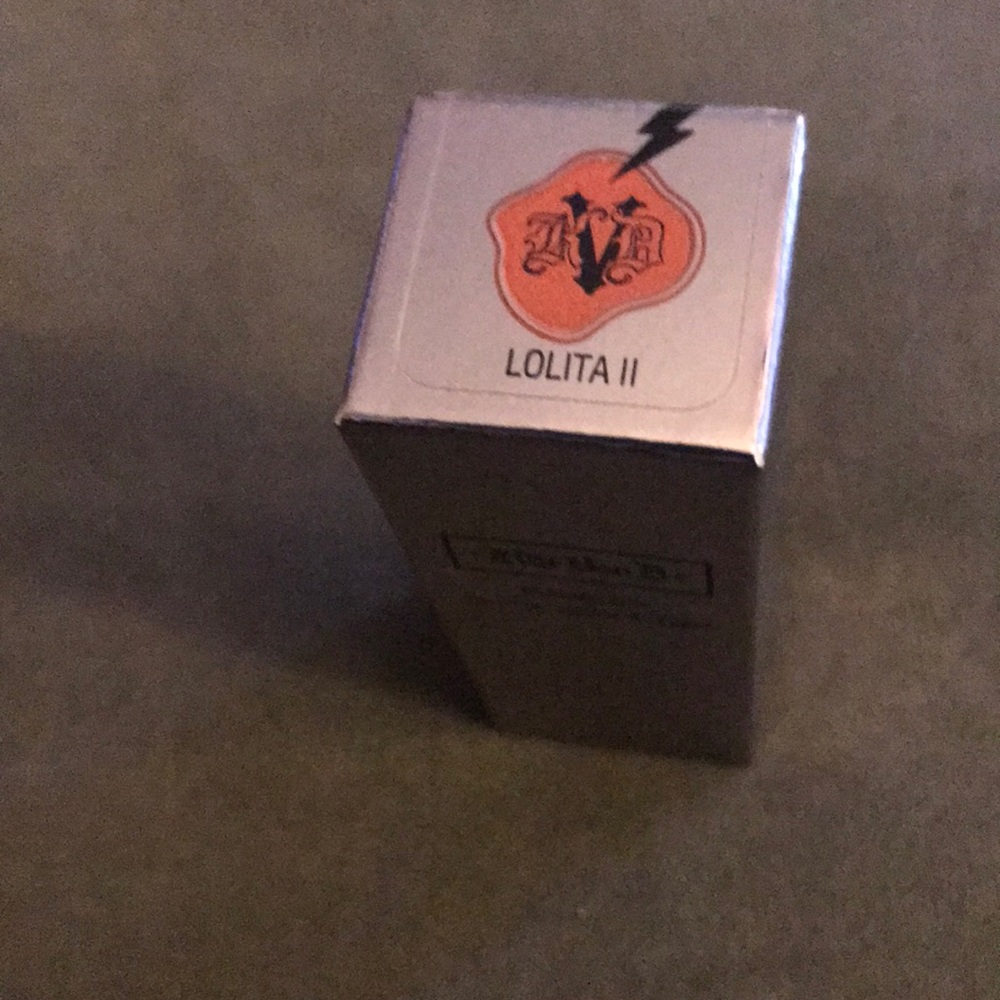 Kat Von D Studded KISS lipstick in Lolita II